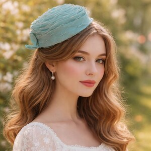 Vintage Cream Tulle Pillbox or Cossack Hat Tulle Pillbox Hat - Etsy main image 3