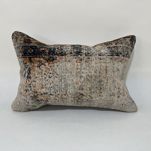 16x24 Lumbar Turkish Pillow, Kilim Cushion, Decorative Pillow, Wool Pillow Cover, Lumbar Pillow, Vintage Pillow, Throw Pillow Cover