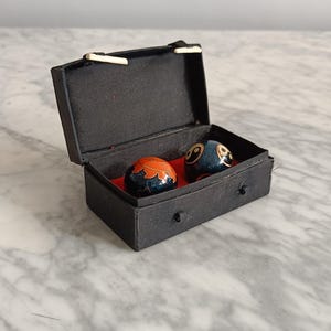 Vintage Steel Painted Chinese Baoding Balls Qi Gong with Ying Yang Design in Traditional Box