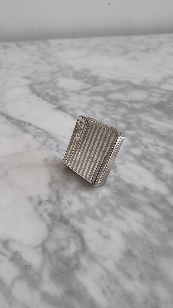 COTY Paris Compact Mirror - image 3