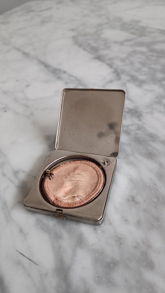 COTY Paris Compact Mirror - image 6