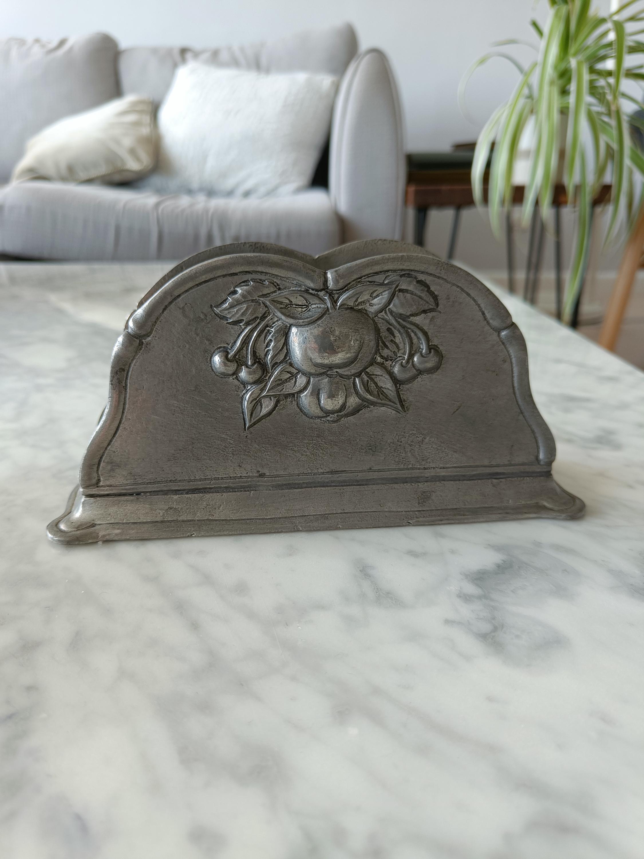 Porte-serviettes De Table En étain – Motif Raisin Et Blé – Ancien 17x8 Cm