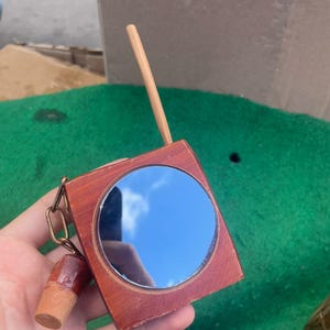 Delineador de ojos de madera natural tallado a mano con espejo y aplicador - Herramienta tradicional árabe para maquillaje de ojos - Botella para delineador de ojos de madera natural tallada a mano