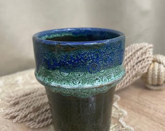 Taza de café de cerámica hecha a mano, taza de cerámica con esmalte azul de goteo, vaso de gres hecho a mano de 400 ml.
