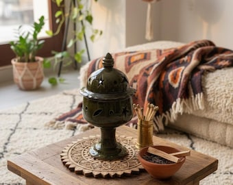 Quemador de incienso marroquí de cerámica verde auténtica, incensario de cerámica con forma de estrella.