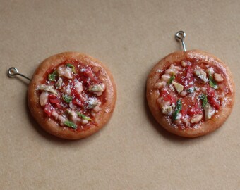 Pizza italienne artisanale - Porte-clés miniature en pâte polymère alimentaire