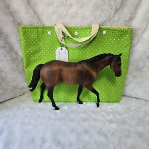 GGB-TS-10-11-12) Grab n Go bags for the Traditionals size horses  3 colors to choose from