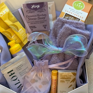 Chemo Care Package, Cancer Patient Gift Bag, Radiation Treatment Day Essentials