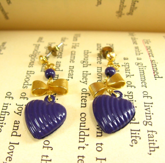 Purple Heart Earrings, Vintage Heart Dangle Earri… - image 2