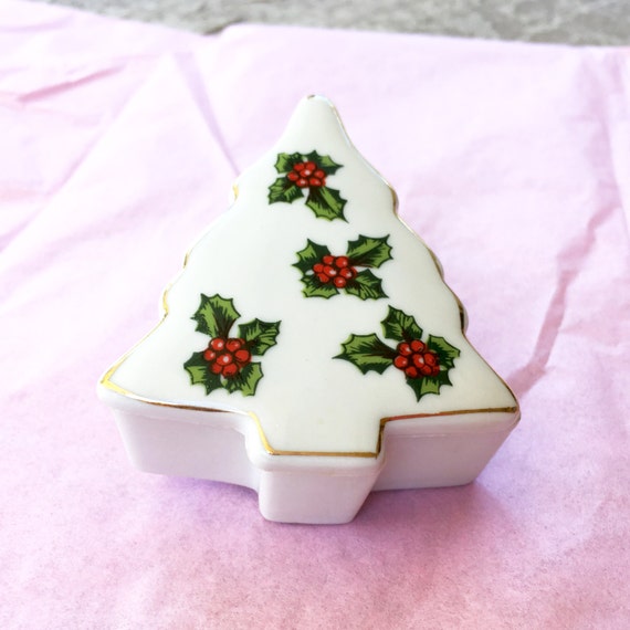 Ceramic Christmas Tree, Lefton Christmas Holly Berries, Christmas Earring Holder, Christmas Decor, Jewelry Box Vintage, Christmas Tree Box