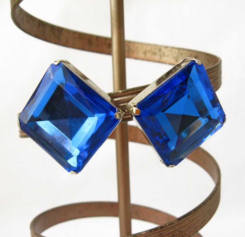 Cornflower Blue Earrings Silver and Blue Earrings Blue Glass Earrings Blue Diamond Earrings Blue Gemstone Earrings Blue and Silver