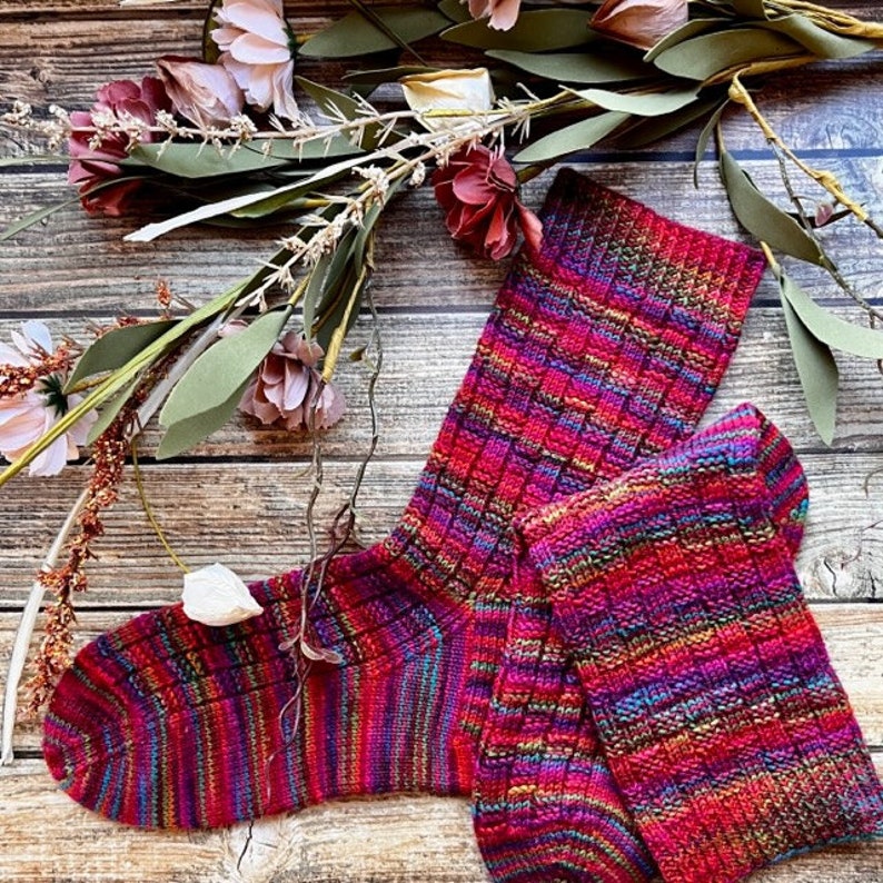 KNITTING PATTERN - Crazy Summer Sock, Knit Sock Pattern, Sock Pattern, Knitted Sock, Sock Tutorial, Knit Sock Pattern image 5