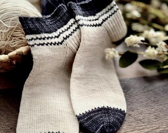 Sunday Socks Knitting Pattern – Cuff Down, Classic Stripes (PDF Download)
