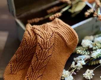 KNITTING PATTERN - The Victoria Socks Knitting Pattern, Knit Sock Pattern, Sock Pattern, Knitted Sock, Cuff Down Sock Pattern, Friend Gift