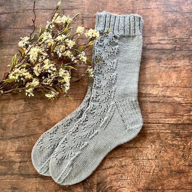 Knit a Pair of Lace Dancing Socks