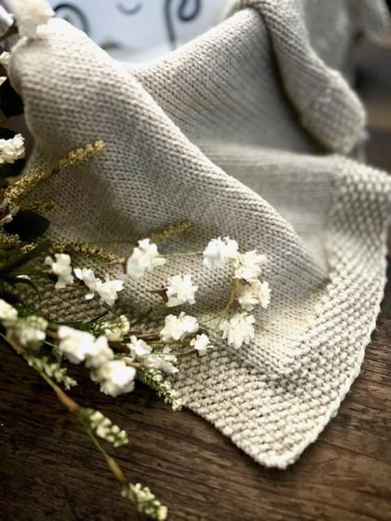 KNITTING PATTERN Sweet Dreams Knitted Baby Blanket Pattern