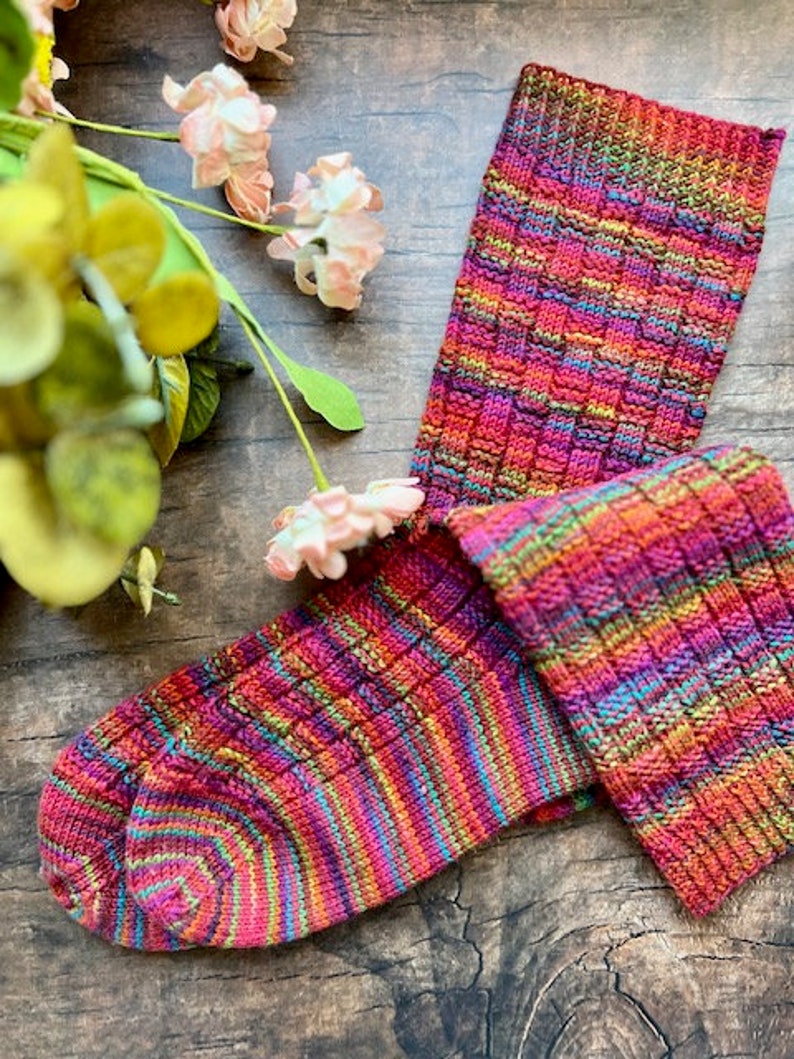 KNITTING PATTERN - Crazy Summer Sock, Knit Sock Pattern, Sock Pattern, Knitted Sock, Sock Tutorial, Knit Sock Pattern image 6