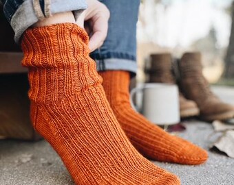 PATRÓN DE TEJIDO - Patrón de calcetines Cabin Trail, patrón de calcetín, calcetín de punto, patrón de calcetín con puño, accesorio de punto