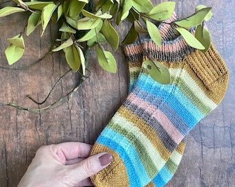 KNITTING PATTERN - The Karrie Socks Knitting Pattern, Knit Sock Pattern, Sock Pattern, Knitted Sock, Cuff Down Sock Pattern, Friend Gift