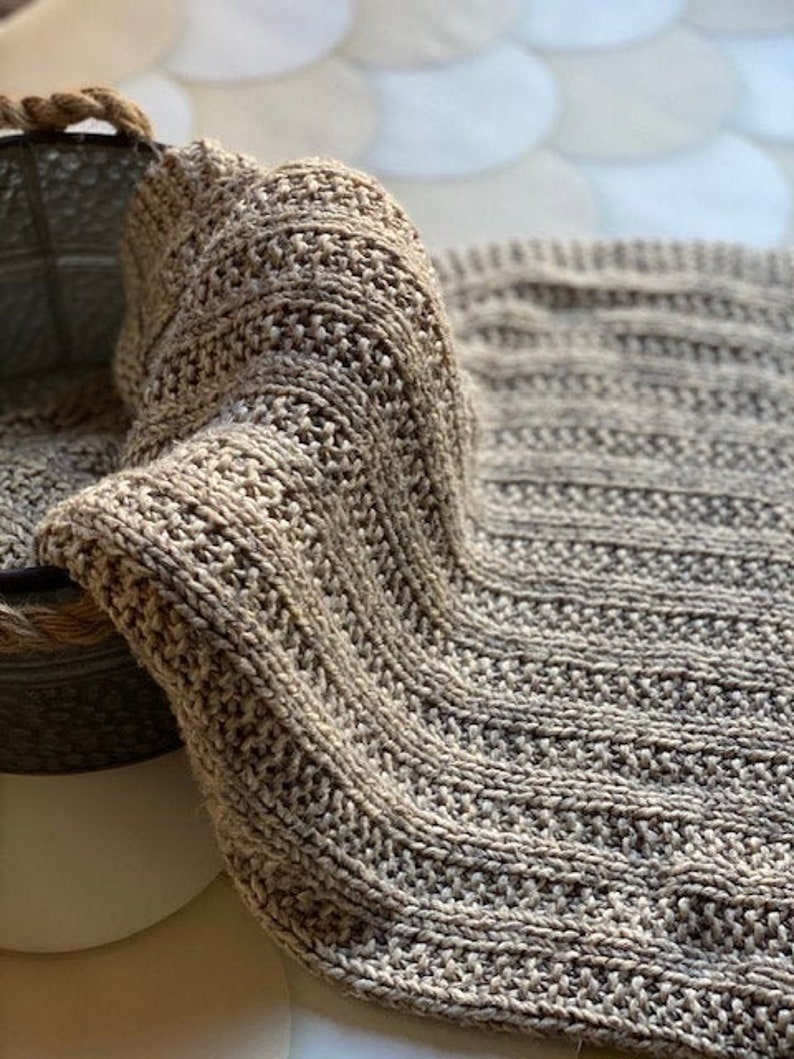 KNITTING PATTERN Cuddle Me Baby Blanket Knitted Baby Etsy