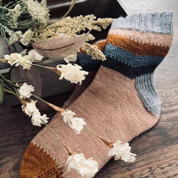 KNITTING PATTERN - Color it Scrappy Socks Knitting Pattern, Sock Pattern, Knitted Sock, Cuff Down Sock Pattern, Knitted Accessory
