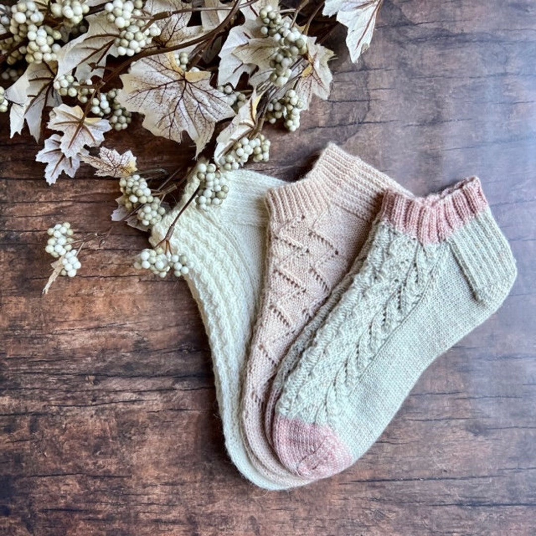 Simplicity Patterns Socks KNITTING PATTERN - Simply Chic Sock Set, Cozy Time Socks Pattern, Zig ...