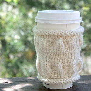 KNITTING PATTERN - Squoosh Cup Cozy, Knit Cup Sleeve, Knitted Cozy, Knit Kooze Pattern, Knit Cozy Pattern