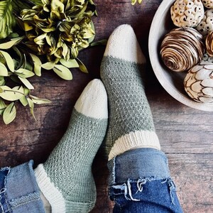 KNITTING PATTERN The Laurel Socks Knitting Pattern, Knit Sock Pattern, Sock Pattern, Knitted Sock, Cuff Down Sock Pattern, Friend Gift image 5