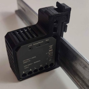 Moduli di commutazione e dimmer Schneider Wiser (CT....-0002) per montaggio su guida DIN