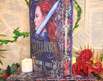 Steelborn UK Hardcover von Taylor J. Larue, handbedruckte Schnittkanten – Sonderausgabe