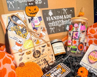 Halloween-Überraschungsbox – Überraschungsdate mit einem Buch – handbemalte Kanten – Bücherbox – Geschenke für Bücherfreunde