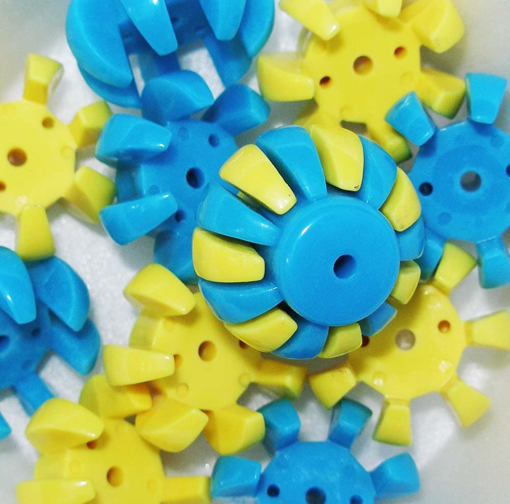 Clearance: 30mm; 4pcs - 8pcs. Turquoise and Yellow. 2-PART Round WHEEL Acrylic Plastic Beads. Approx. 1mm through hole. 0811..