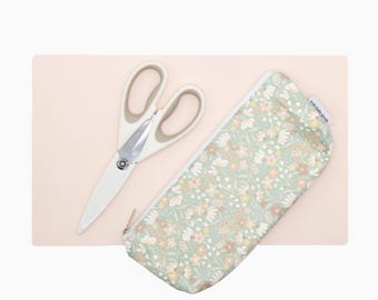Restaurant Essentials Kit - Floral