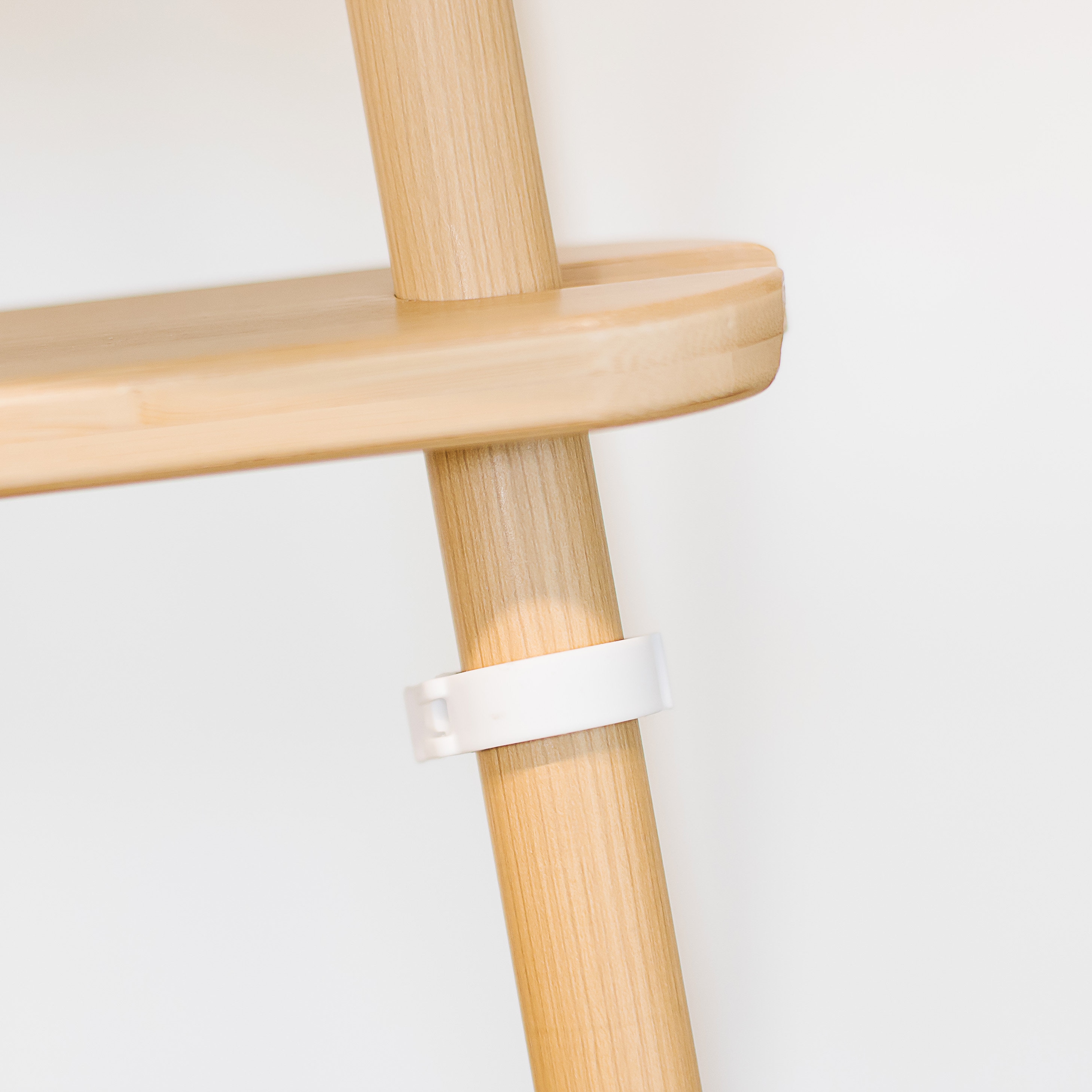 Yeah Baby Goods Reposapiés ajustable para la trona IKEA ANTILOP (bambú)