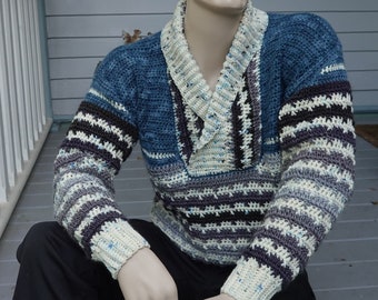 Handgehäkelter Pullover aus Merino Wolle: Stormborn Schalkragen Design