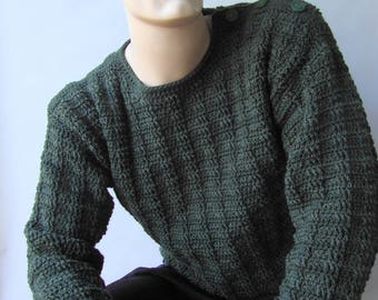 Crochet Men's Sweater, Green Wool Sweater, Button Shoulder Sweater, Hunter Green Sweater, Dad Gift, Gifts for Him, Available in S/M