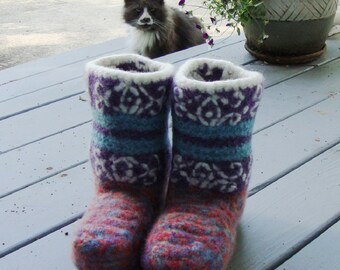 Crochet Booties, Felted Wool Booties, Toddler Slipper Socks, Non Skid Socks, Arabian Night Booties, Toddler Gift,  Boys 1-2, Girls 2.5-3.5