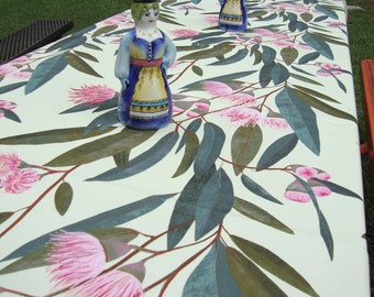 Mantel de lona de algodón con estampado floral australiano, ideal para picnic.