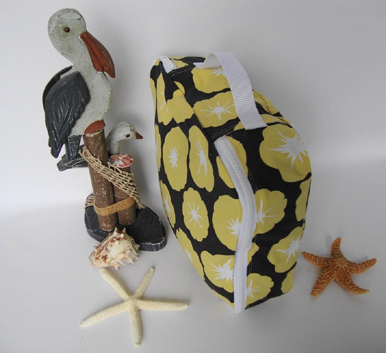 Zipper Bag Bags Shawl Carry Bag Travel Pillow Morning Glory Design Zipper Pouch Travel Bag Throw Pillows Garment Bag
