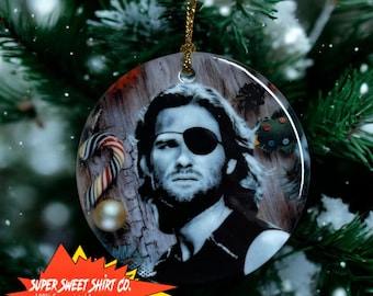 Kurt Russell Escape from NY Christmas Ceramic Tree Ornament, Fun Sci-Fi Holiday Decor, Perfect Gift for Movie Lovers