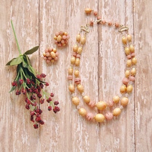 Peach Demi Parure Vintage Japan Choker Necklace | 2 Strand Oval Crystal Pink Swirl Egg Necklace | Mid Century Modern