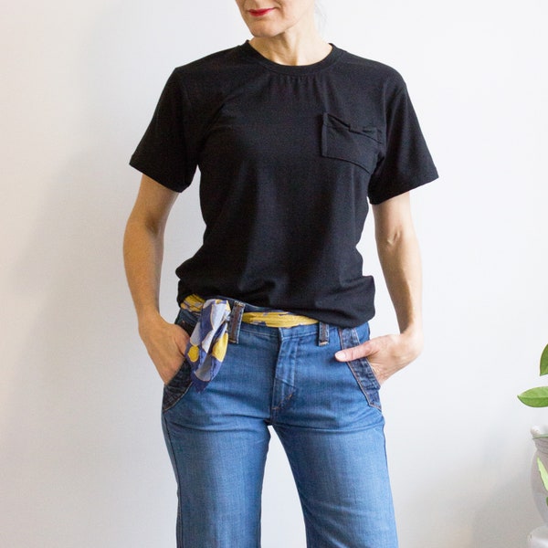 Boxy Bow Pocket tee - Cute womens tshirt - casual fashion / sustainably made in canada