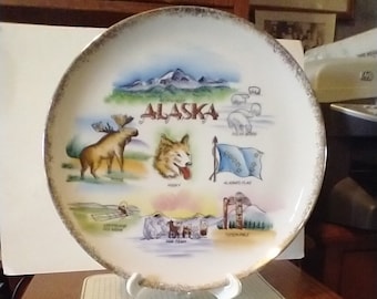 Vintage Alaska Large Souvenir State Plate Decorative Collector Travel Vacation Retro Wall Decor Gift