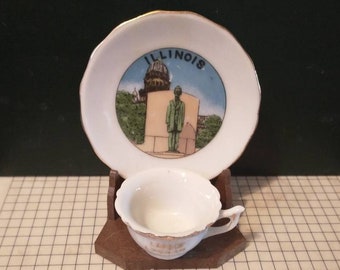 Vintage Land of Lincoln Illinois Souvenir Cup and Saucer Miniature Small Decorative Collector Collectible Gift