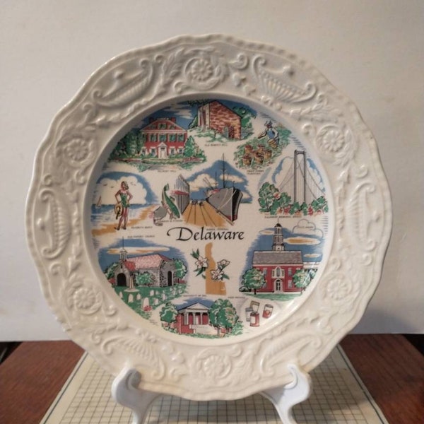 Vintage Delaware Souvenir State Plate Delaware Landmarks Travel Vacation Decorative Collector Retro Wall Decor Gift