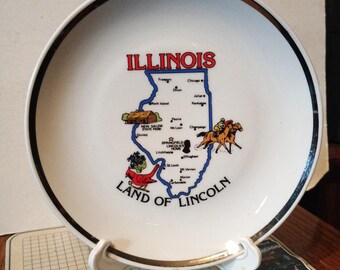 Vintage Illinois Souvenir State Plate IL Map Landmarks Gold Border Decorative Collector Travel Vacation Gift