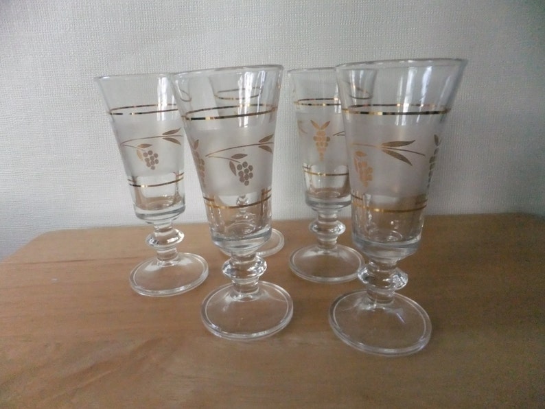small wine goblets
