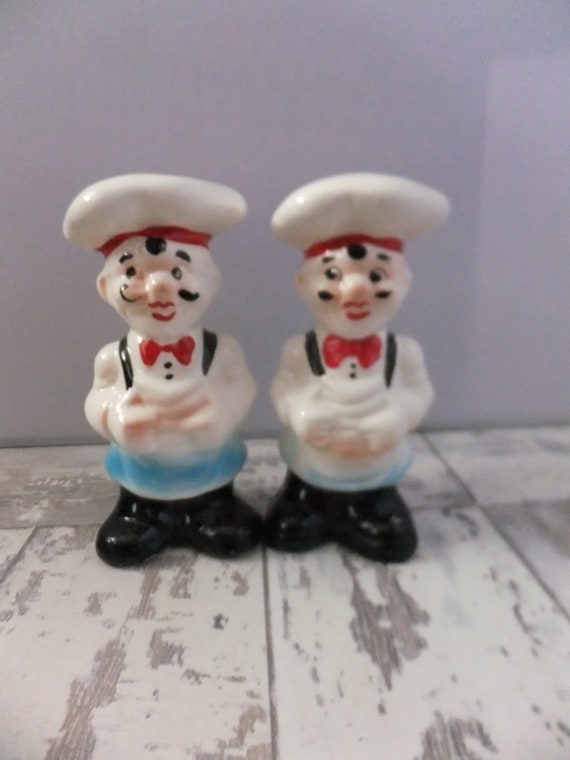 Vintage Chef Salt And Pepper Shakers White With Blue Aprons Etsy