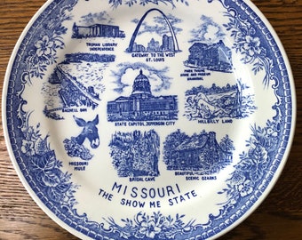 Vintage Missouri Souvenir State Plate Decorative Collector Travel Vacation Retro Wall Decor Gift MO Blue and White
