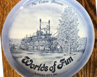 Vintage Cotton Blossom Worlds of Fun Kansas City MO Souvenir Plate Decorative Collector Travel Vacation Amusement Park Gift